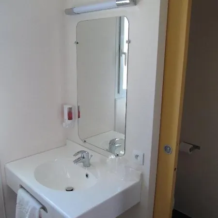 Cantal 2* Saint-Georges (Cantal)