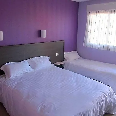 Cantal Hotel