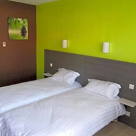Cantal Hotel